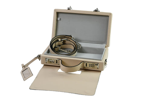 Classic Briefcase Cream BR24