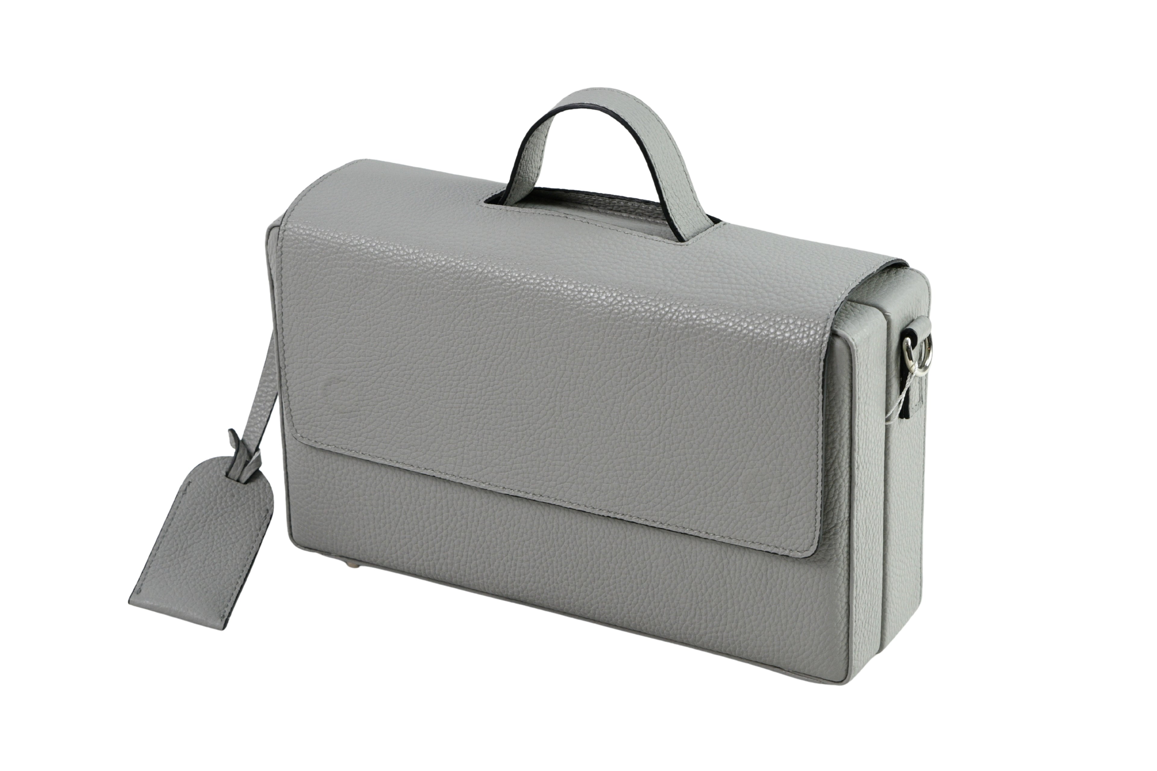 Classic Briefcase Light Grey BR21
