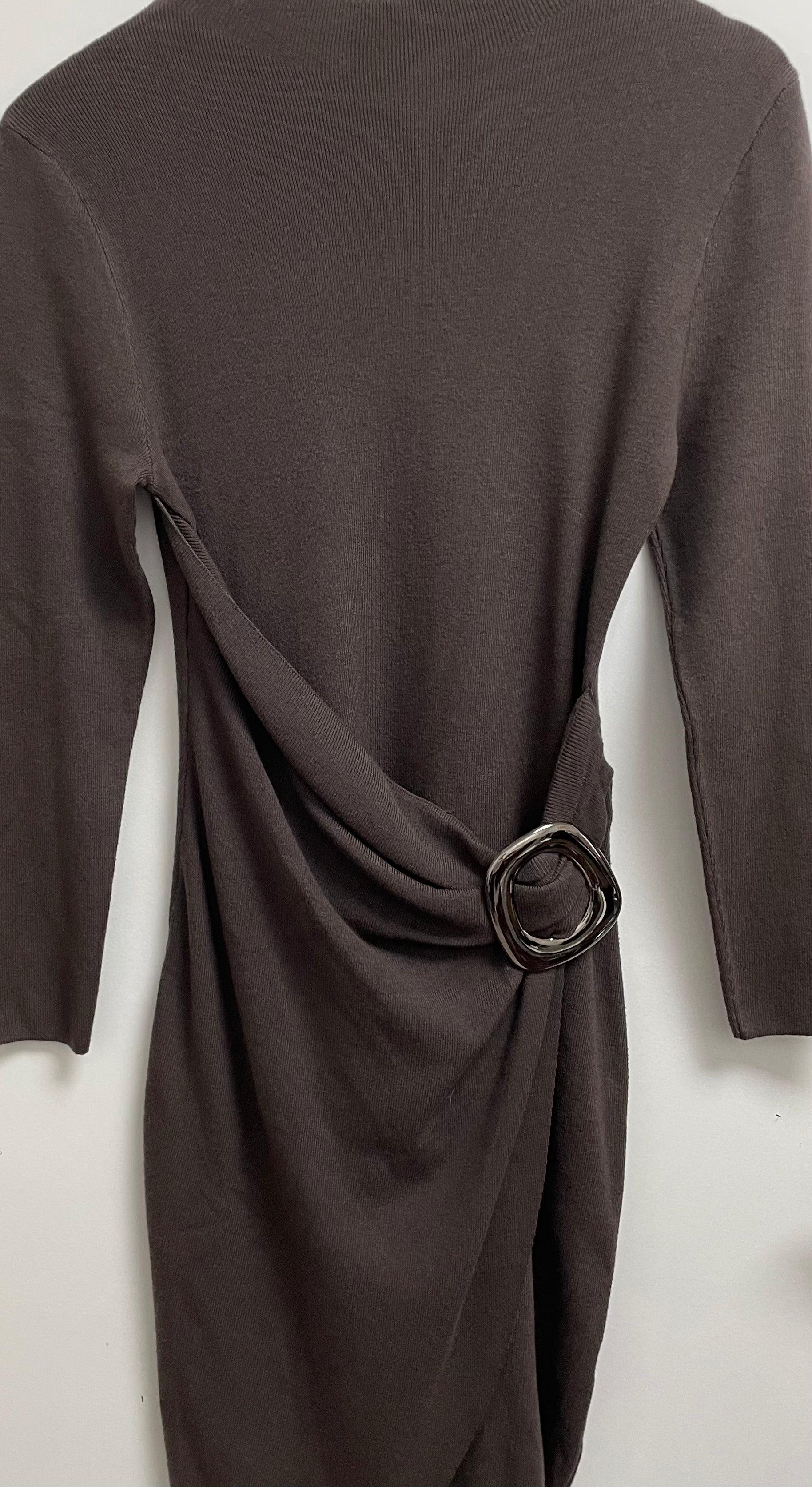 WE DRESS 08*4499