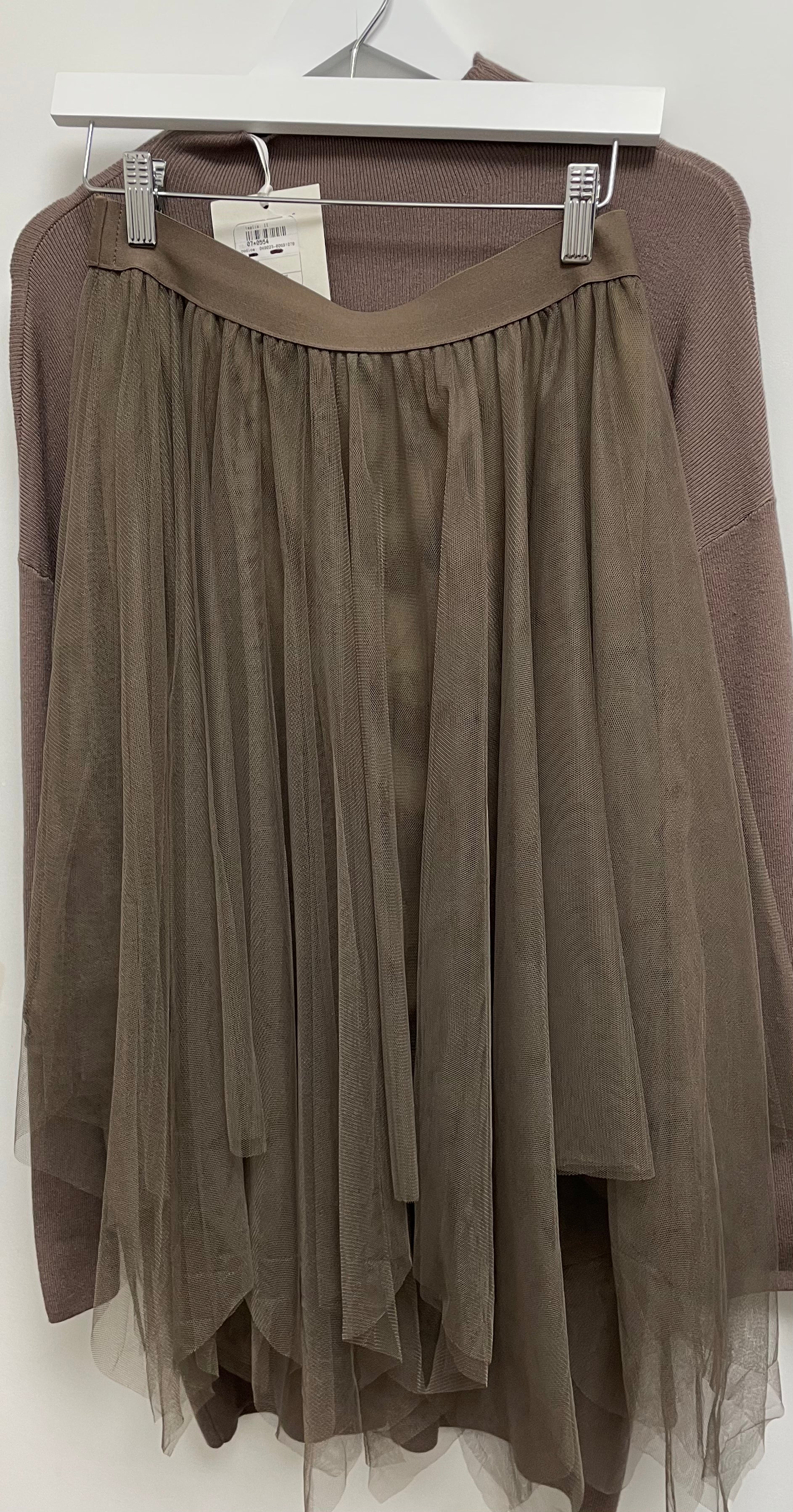 WE 2 PC SKIRT SET